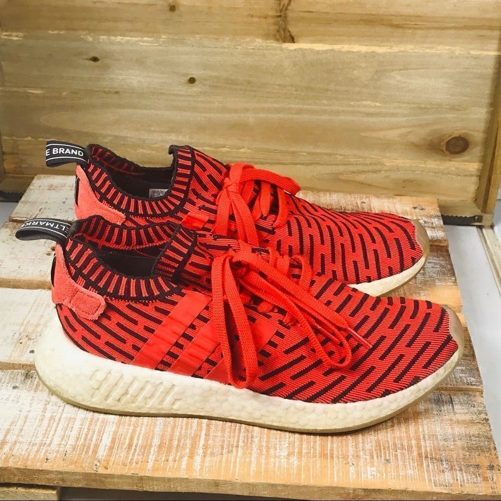 ✅adidas NMD R2
Core Red - Picture 8 of 9